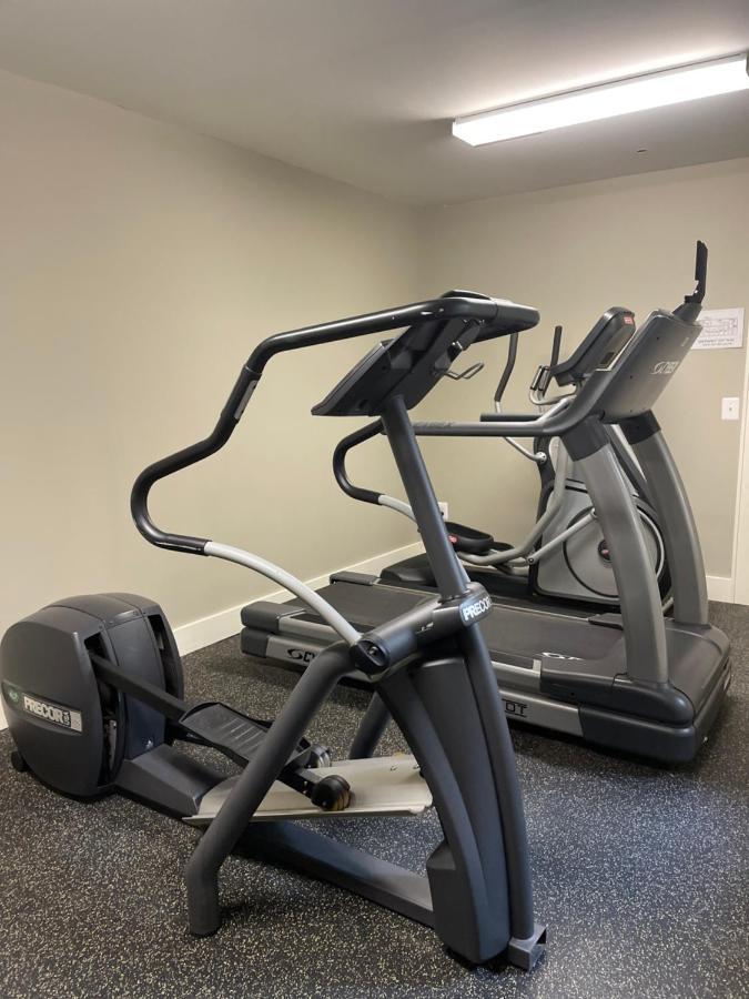 Culpeper Center Suites Экстерьер фото