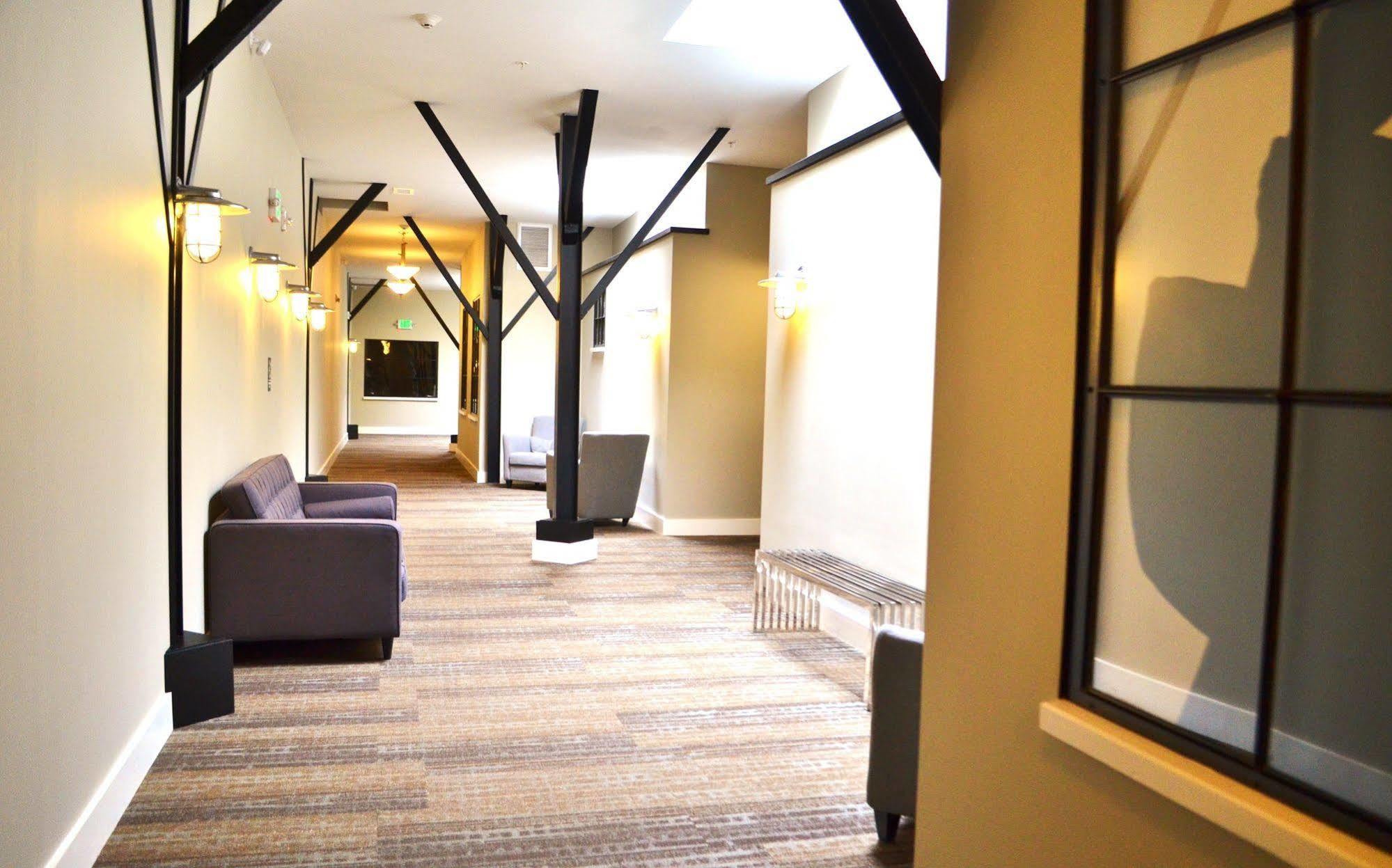 Culpeper Center Suites Экстерьер фото